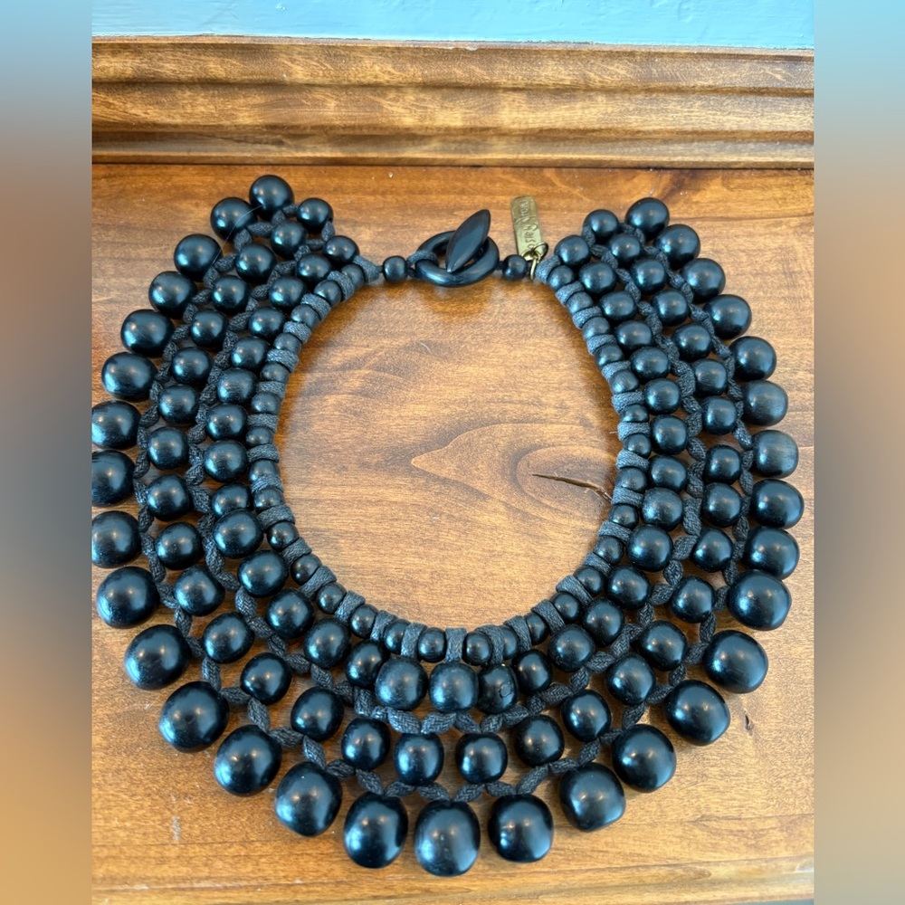 * RARE * Josie Natori NYC Boutique Necklace